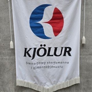 20250430_140546-phone