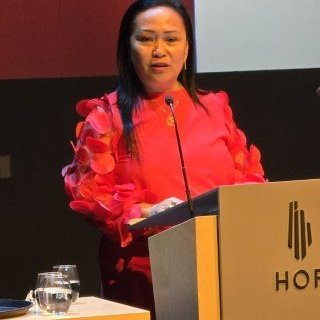 20250501_143158-phone