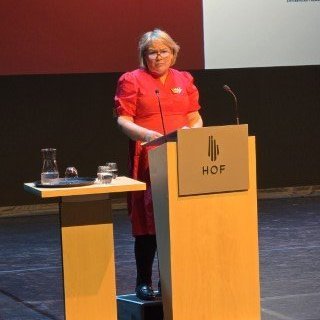 20250501_144340-phone