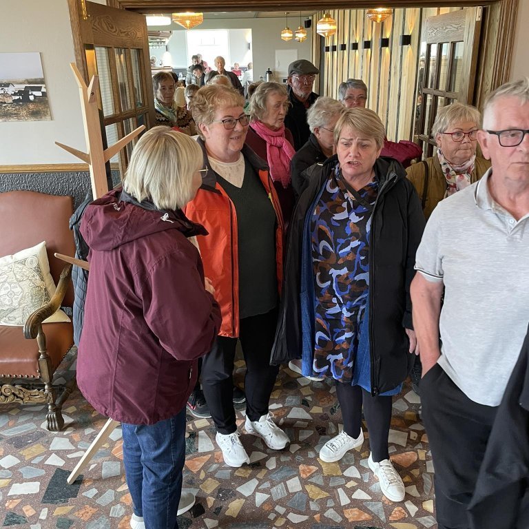 353512544_1943105016026220_7882223582750923845_n