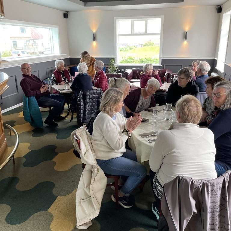 355688771_214610534811480_7273560942227355834_n