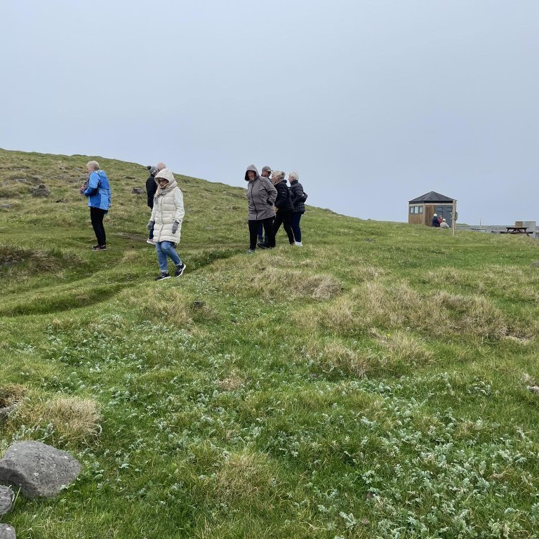 355704774_1247302429508427_1497326859434418216_n