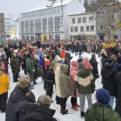 20251024_112228-small