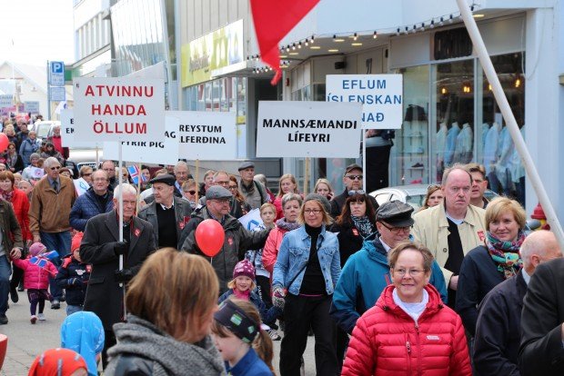 1. maí - Tökum þátt í hátíðarhöldunum á mánudaginn