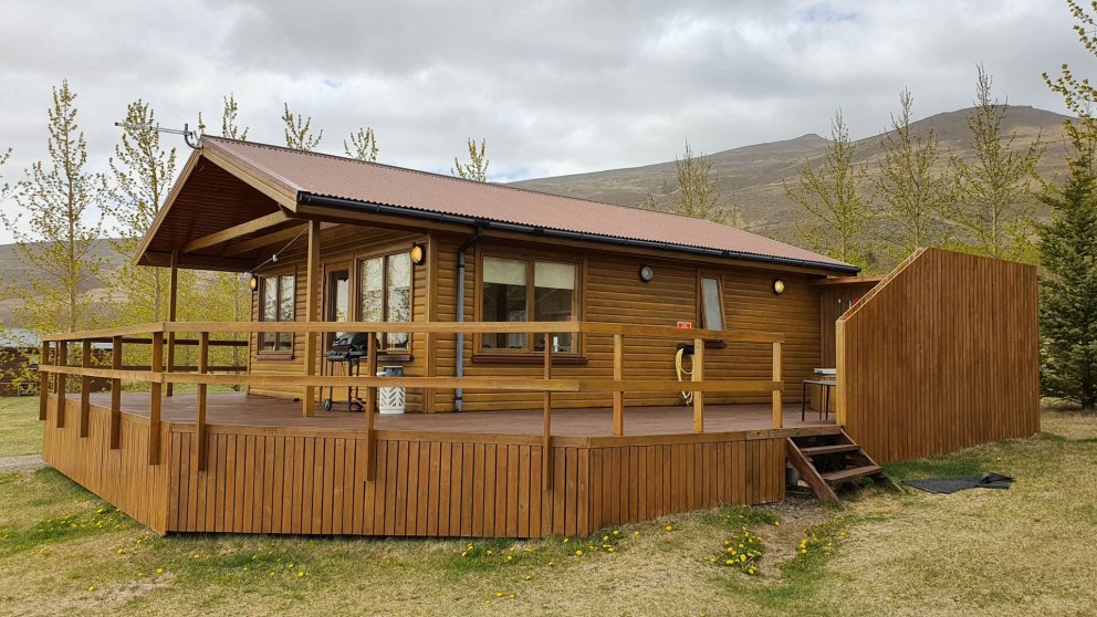 UPPFÆRT - Laus orlofshús í júní