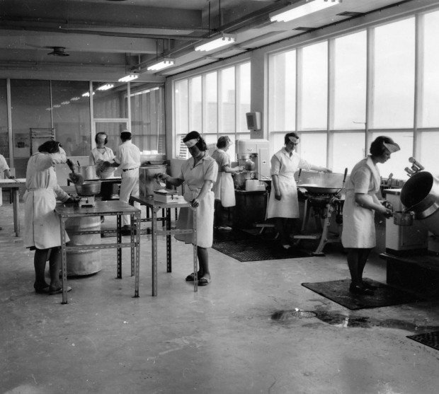 Býrð þú yfir minningarbrotum eða áttu myndir?