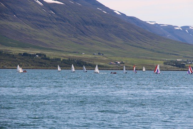 Hvað kosta sumarnámskeið fyrir börn og unglinga 2017?