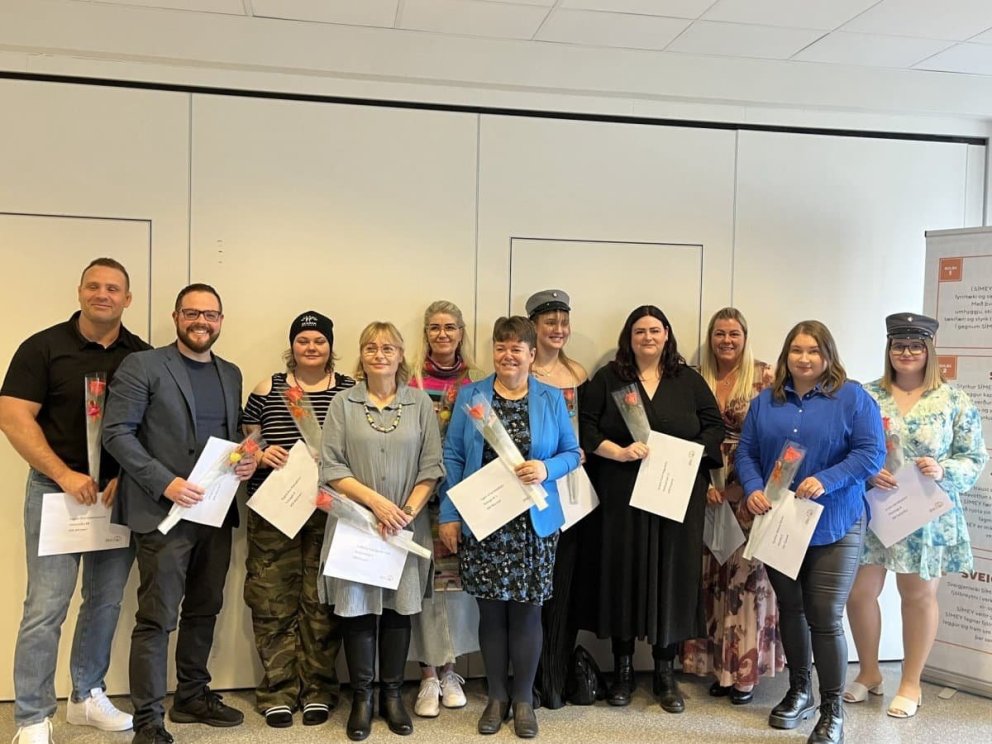 Brautskráningarnemar í húsakynnum SÍMEY 6. júní sl. Mynd af vef SÍMEY: Kristín Björk Gunnarsdóttir.