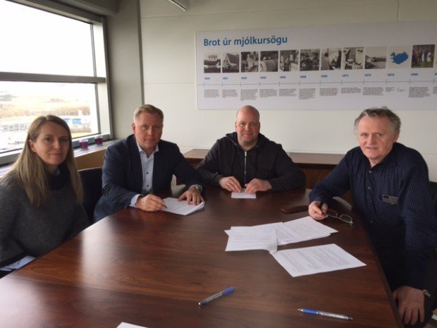 Nýr vinnustaðasamningur við Mjólkursamsöluna