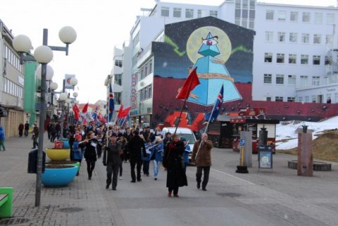 1. maí – Sýnum samstöðu, tökum þátt