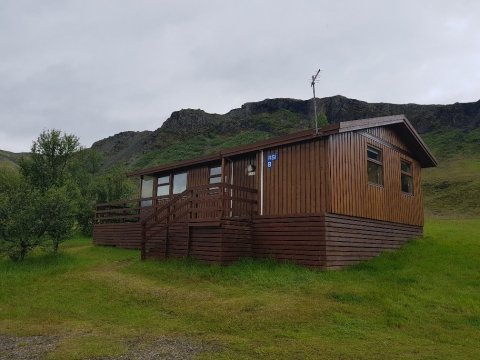 Húsbílar/hjólhýsi við bústaði í orlofshúsabyggðum