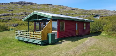 Laust í Flókalundi