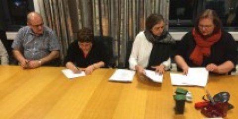 Nýr samningur við sveitarfélögin undirritaður