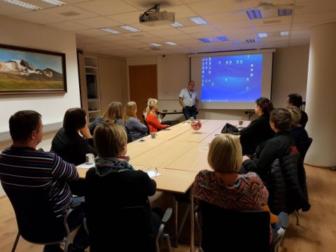 Bæjarfulltrúar í heimsókn