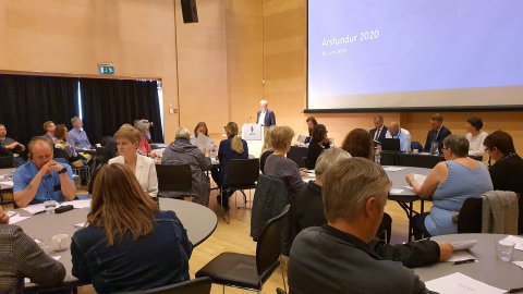 Mæting á fundinn var góð, m.a. áttu 42 fulltrúar frá Einingu-Iðju rétt á setu á fundinum.