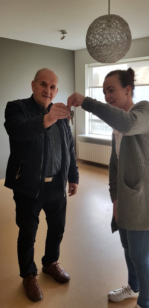 Björn að fá lyklana afhenta í gær