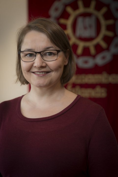 Drífa Snædal skrifar - Ekki liðið að fyrirtæki reki sig á undirboðum