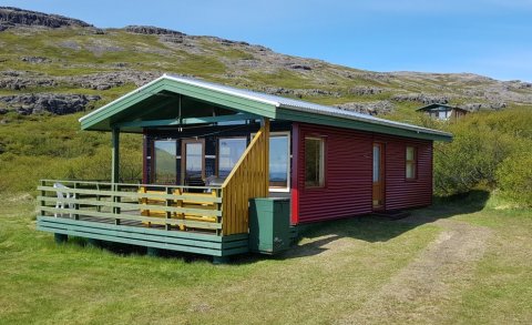 Laust er í orlofshúsi félagsins í Flókalundi vikuna 9. til 16. ágúst nk.