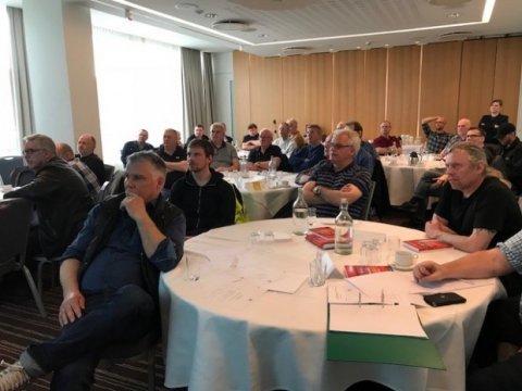 Vel heppnaður fræðsludagur bifreiðarstjóra og tækjastjórnenda