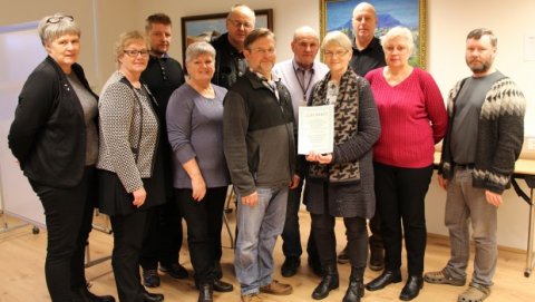 Gjöf til hjálparsamtaka í Eyjafirði